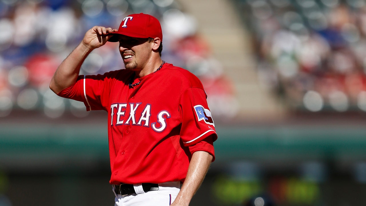 Rangers make DL move No. 20 as Scheppers hurt again